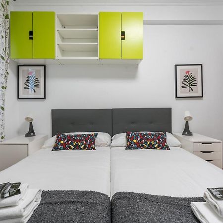 Ybarra Apartment By People Rentals Bilbao Exterior foto